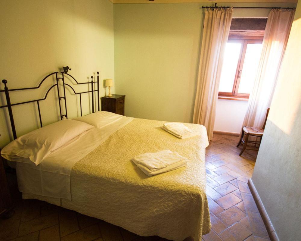 Agriturismo Il Casale Degli Amici Norcia Bagian luar foto