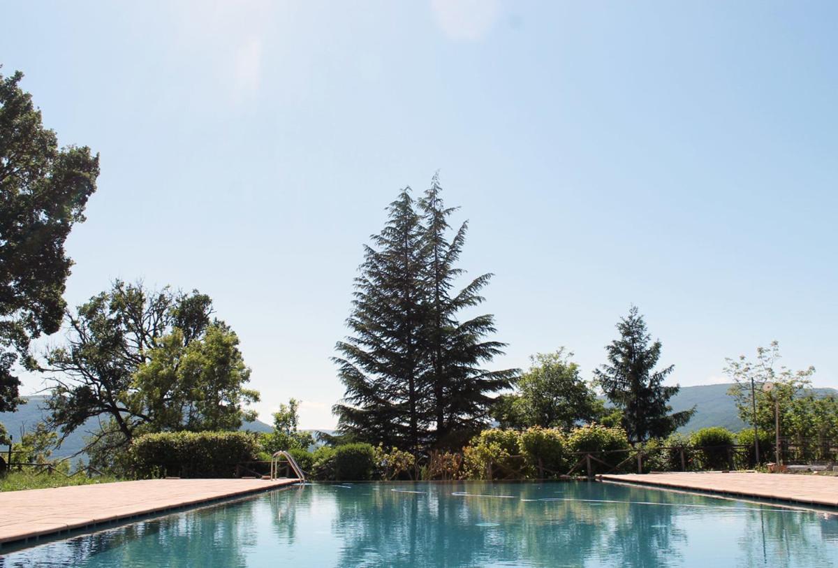 Agriturismo Il Casale Degli Amici Norcia Bagian luar foto