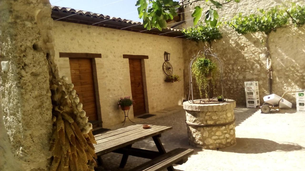 Agriturismo Il Casale Degli Amici Norcia Bagian luar foto