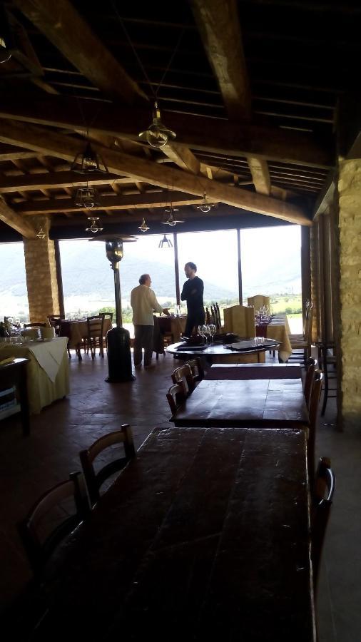 Agriturismo Il Casale Degli Amici Norcia Bagian luar foto